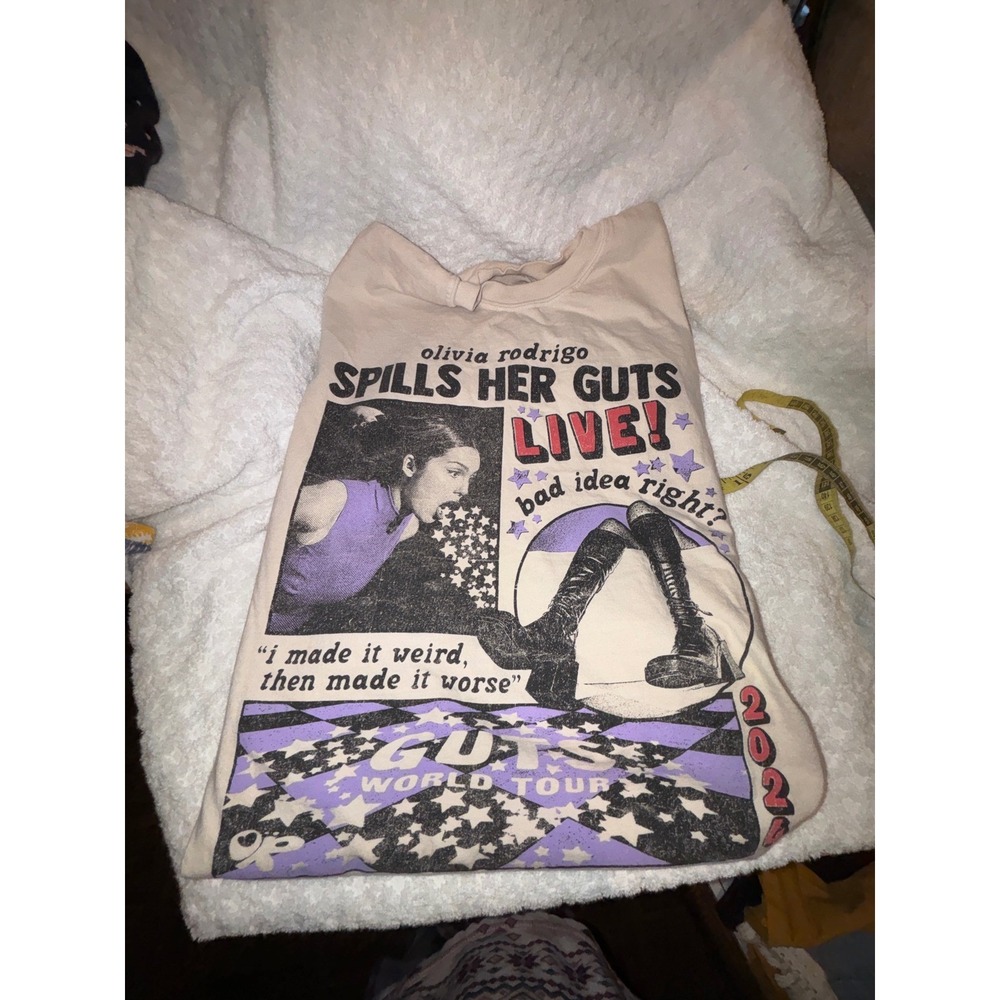 Olivia Rodrigo Spills Her Guts Live World Tour 2024 T Shirt Size L